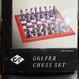 Golfer Chess Set New 2003 Chessmen Wooden chessboard 15.75x15.75” Great Gift